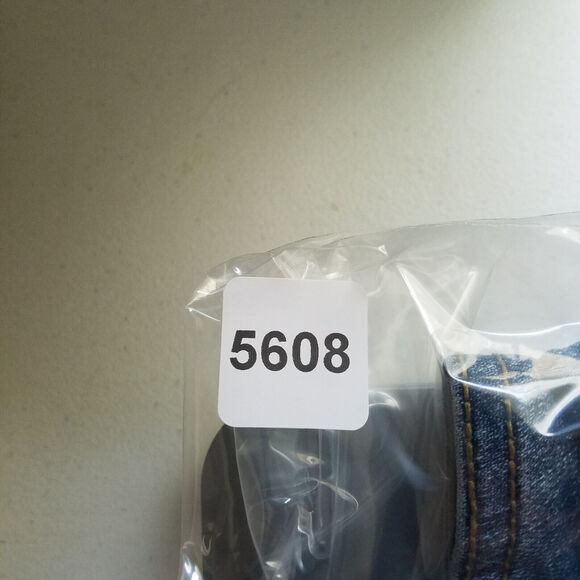 Blue Spice Denim Shorts Juniors 3 Blue Jean Low Rise Triple Button Medium Wash - Picture 12 of 12